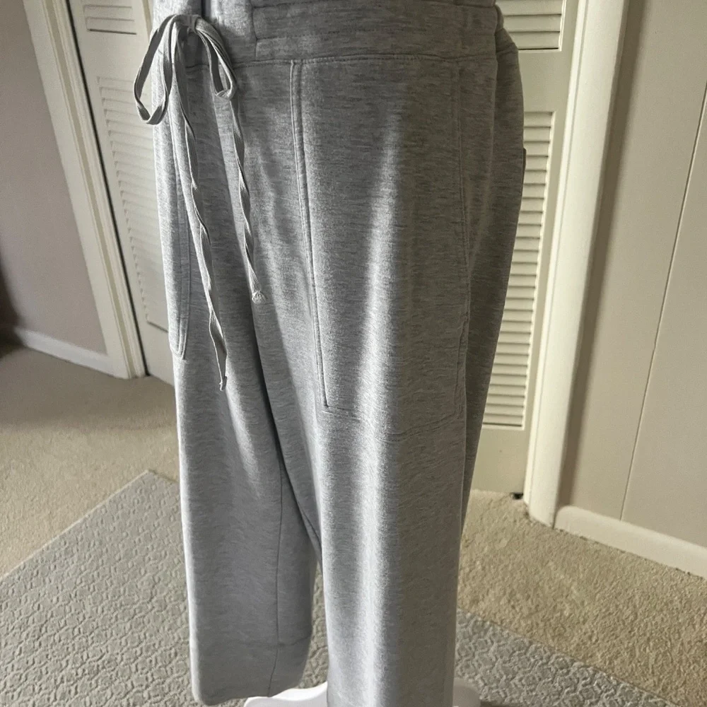 Quince casual set - Picture 3 of 16